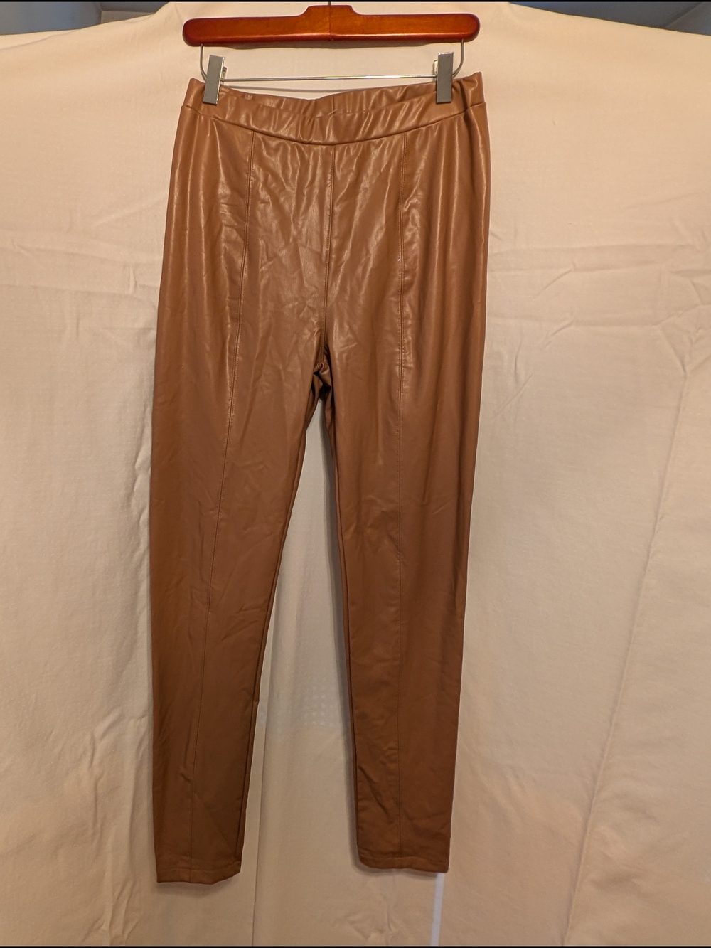 Women's Faux Leather Skinny Pants - Brown